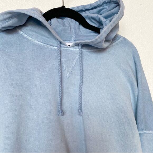 NWT BDG Slouchy Cropped Hoodie Dusty Blue Size Small - Picture 6 of 12